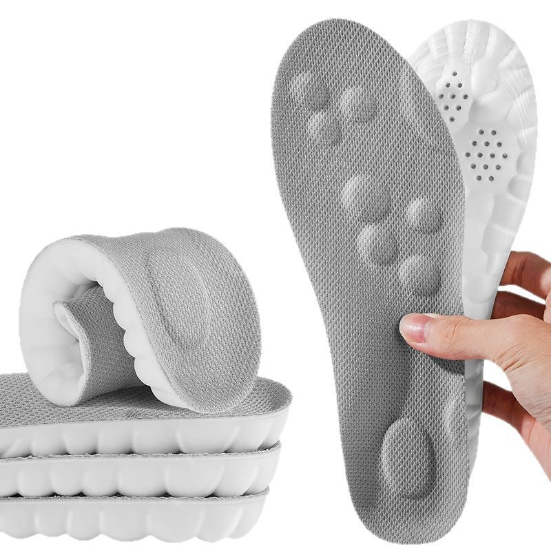 Sports shoe insoles with a "walking on clouds" feel